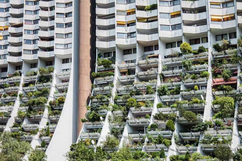 Looking to Other Countries for a New Model of Government Housing